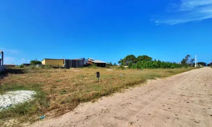 Terreno à venda no Bairro Xangri-lá dos Mares com 300 m² de área privativa