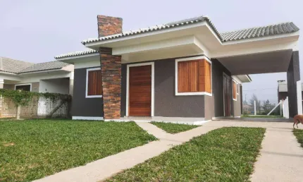 Casa 03 Dorm à venda no Bairro Alfa com 103 m² de área privativa - 1 vaga de garagem