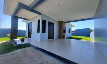 Casa 03 Dorm à venda no Bairro São Jorge com 109 m² de área privativa - 1 vaga de garagem