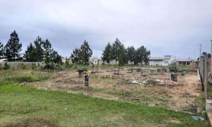 Terreno à venda no Bairro Rota do Sol com 275 m² de área privativa