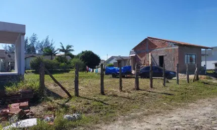 Terreno à venda no Bairro Bella Torres com 348 m² de área privativa