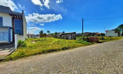 Terreno à venda no Bairro Bella Torres com 300 m² de área privativa