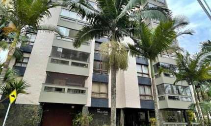 Apartamento 03 Dorm à venda no Bairro Centro com 153 m² de área privativa - 1 vaga de garagem