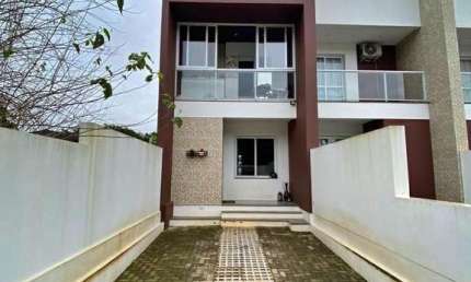 Sobrado 02 Dorm à venda no Bairro Centenário com 94 m² de área privativa - 1 vaga de garagem