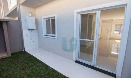 Sobrado duplex em condominio com portaria - Campo Comprido