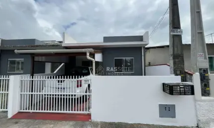 CASA GEMINADA NO BAIRRO PORTO DAS BALSAS, NAVEGANTES/SC