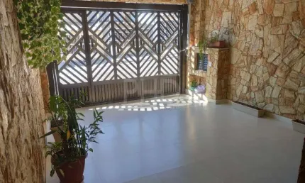 Sobrado à venda, 3 quartos, 2 vagas, Taboão - São Bernardo do Campo/SP
