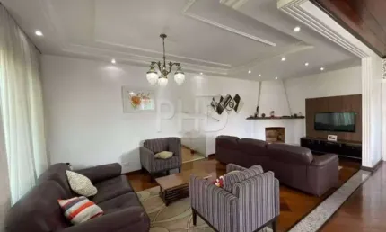 Excelente Casa Térrea/Assobradada Centro em Área Nobre 297m²