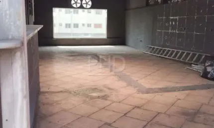 Excelente cobertura comercial para locação 200m² centro