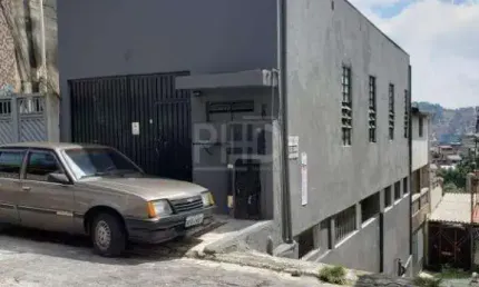 Galpão para Venda - Jardim dos Quimicos em São Bernardo do Campo.