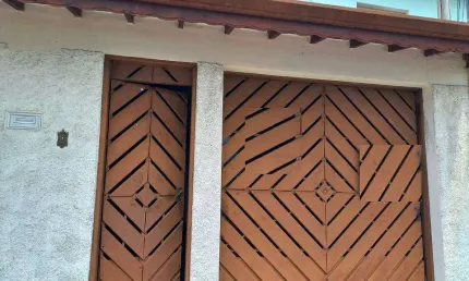 Sobrado à venda, 3 quartos, 3 vagas, Ferrazópolis - São Bernardo do Campo/SP