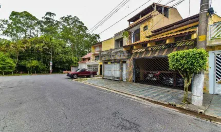 Sobrado à venda, 3 quartos, 1 suíte, 2 vagas, Parque Terra Nova II - São Bernardo do Campo/SP
