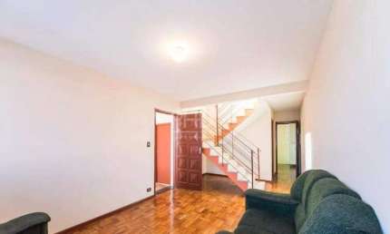 Casa com 166m2, 5 Quartos, 1 Suíte, 4 Banheiros, 2 vagas, Centro, São Bernardo do Campo