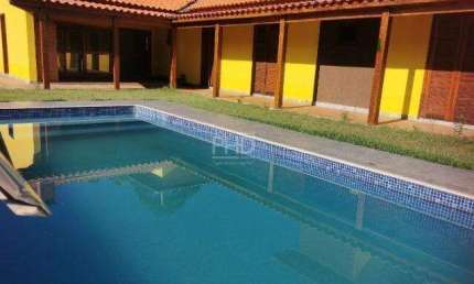 Linda Chácara com Vista Livre da Piscina no Condomínio Sitio Lagos - Ibiúna SP.
