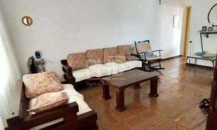 Lindo sobrado para a venda na nossa querida vila florida