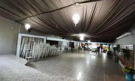Galpão - 200m²- Bairro Batistini - São Bernardo do Campo
