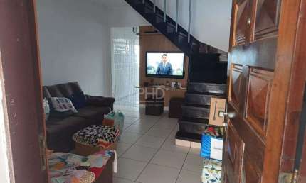 Casa Aconchegante à Venda no Bairro Olímpico, São Caetano do Sul!