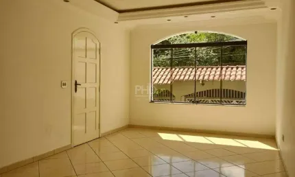 Sobrado à venda, 3 quartos, 1 suíte, 5 vagas, Parque Terra Nova II - São Bernardo do Campo/SP