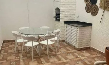 Sobrado à Venda, com 138m², 3 Quartos, 1 Suíte, 1 Lavabo, Churrasqueira, 2 Vagas, Vila Pires, Santo André