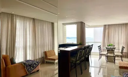 Apartamento com 3 quartos à venda na Rua 4502, 84, Centro, Balneário Camboriú