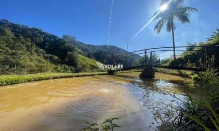 Venda de Sítio em Pomerode: Um Paraíso Natural Aguarda por Você!