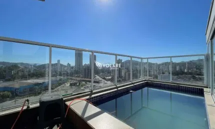 Exclusividade: Cobertura com Piscina no Centro - Próxima à Vila Germânica
