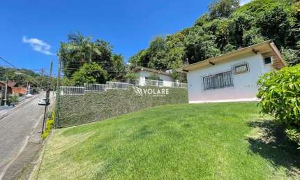 Casa à Venda no Bairro Fidélis em Blumenau - R$ 380.000