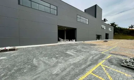 Galpão para Locação com 230 m², no Bairro Salto Weissbach!