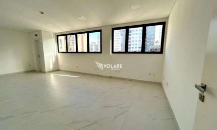 Oportunidade de Sala Comercial em Localização Privilegiada em Blumenau!