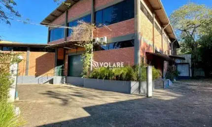 Amplo Galpão na Velha Central com 2405m² de área total