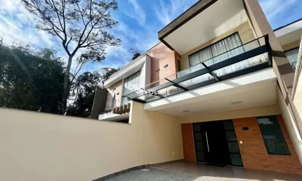 Casa NOVA 3 quartos (1 suíte) terreno para área verde. R$ 990.000,00
