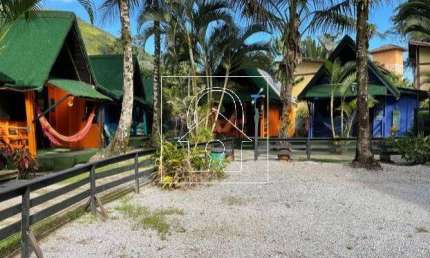 Cabanas à venda na Praia de Camburí - São Sebastião