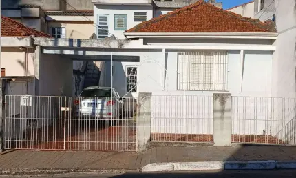 Casa térrea de 144m² com edícula à venda na Vila Fernandes