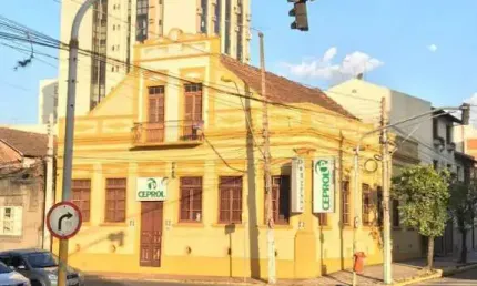 Casa à venda, 253 m² por R$ 680.000,00 - Centro - São Leopoldo/RS