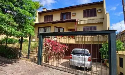 EMICREI VENDE Casa com 03 dormitórios, 318m² por R$ 1.200.000 - Jardim América - São Leopoldo/RS