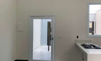 Casa com 2 quartos à venda na Rua Antonio Carlos Borges, 321, Jardim Residencial Nova Veneza, Indaiatuba, 60 m2 por R$ 488.000