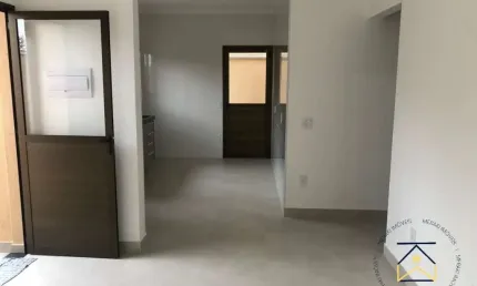 Casa com 3 quartos à venda na Rua Antônio Guiraldo, 20, Jardim Regente, Indaiatuba, 73 m2 por R$ 620.000