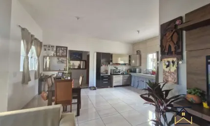 Casa com 2 quartos à venda na Rua Carlos Lacerda, 20, Jardim Maringa, Indaiatuba, 86 m2 por R$ 720.000