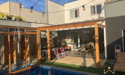 Casa em condomínio fechado com 3 quartos à venda na Rua Christiano Seleguin, 355, Jardim Mantova, Indaiatuba por R$ 1.600.000