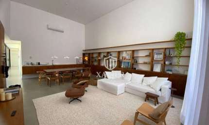 Casa Térrea Mobiliada no Condomínio Bouganville – 3 Suítes, Piscina Privativa e Integração Total dos Ambientes!