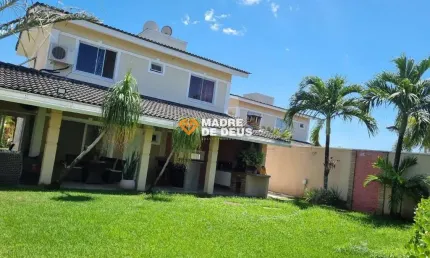 Casa em condomínio fechado com 3 quartos à venda na José Amora Sá, 280, Coité, Eusébio por R$ 940.000