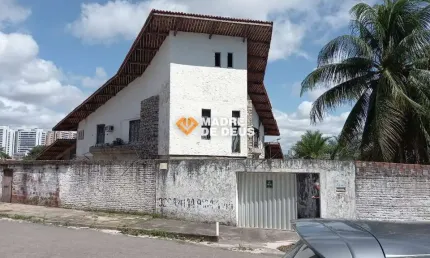 Casa em condomínio fechado com 4 quartos à venda na Rua Glaura Arruda Alcântara, 70, de Lourdes, Fortaleza por R$ 2.900.000