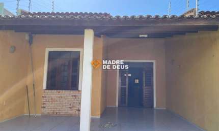 Casa com 3 quartos à venda na José Maria Guimarães, 52, Lagoa Redonda, Fortaleza por R$ 330.000
