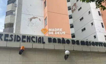 Apartamento com 4 quartos à venda na Avenida da Universidade, 1949, Benfica, Fortaleza por R$ 380.000