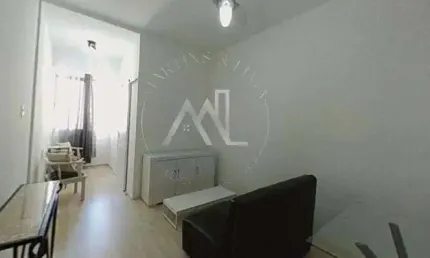 Ótimo apartamento Quarto e Sala, em ponto nobre da Zona Sul do Rio