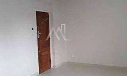 Ótima sala comercial no Centro do Rio, para venda ou locação