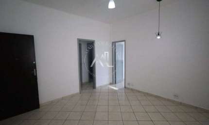 Excelente 2 quartos, no MÉIER, em rua residencial e arborizada