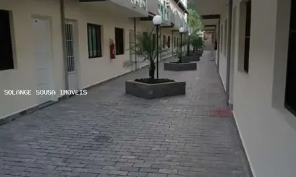 Sobrado em Condomínio para Locação em Mongaguá, Centro, 2 dormitórios, 1 banheiro, 1 vaga