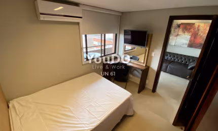 Apartamento mobiliado a partir de R$2.499/mês próximo ao Batel  XX94XXUN61