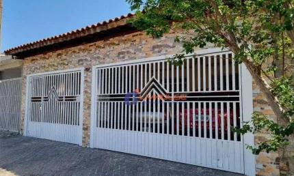 Casa com 3 dormitórios à venda, 239 m² por R$ 980.000,00 - Piratininga - Osasco/SP